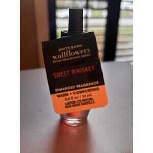 Bath & Body Works ONE Sweet Whiskey Wallflower Vanilla Berries Amber New